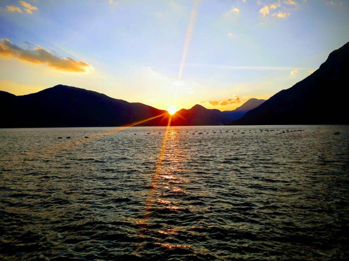 Magical View Leilighet Kotor Eksteriør bilde